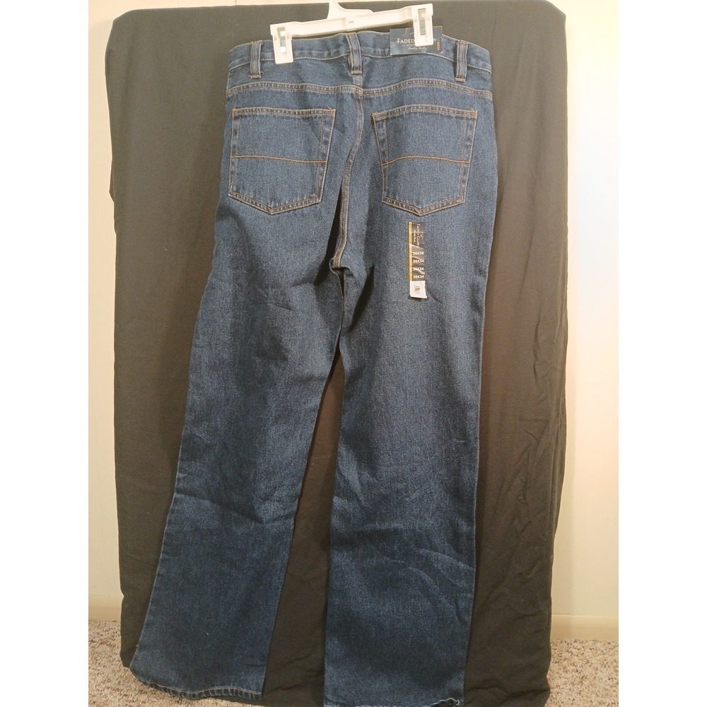 FADED GLORY Relaxed Fit Jeans Men's 36 x 34" 5 Pocket Med Wash New w Tags - Picture 9 of 11